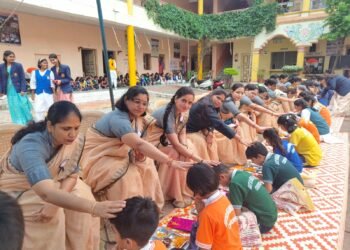 गुरुकुल में हुआ गुरुओं का सम्मान