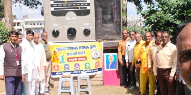 प्रधानमंत्री नरेंद्र मोदी का जन्मदिन मनाया मनाया साहू समाज के लोगो ने