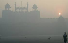 उत्‍तर भारत में तापमान में आई गिरावट और स्‍मॉग का प्रभाव आम जनजीवन पर फिर पड़ना शुरू