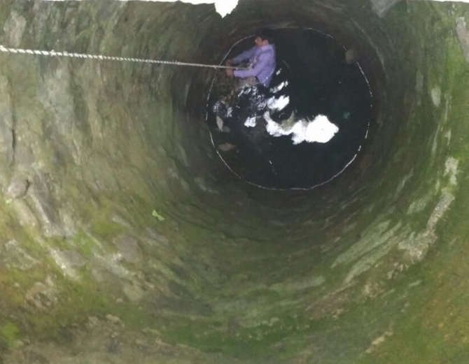 मरकच्चो थाना क्षेत्र में शनिवार की सुबह कुएं से एक दूल्हे की लाश बरामद की गई