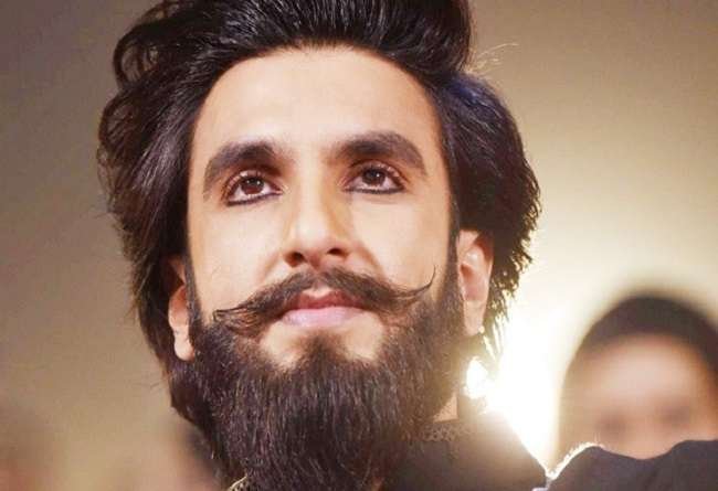 रणवीर सिंह ‘ 83 ‘ नाम की फिल्म में काम करने को तैयार