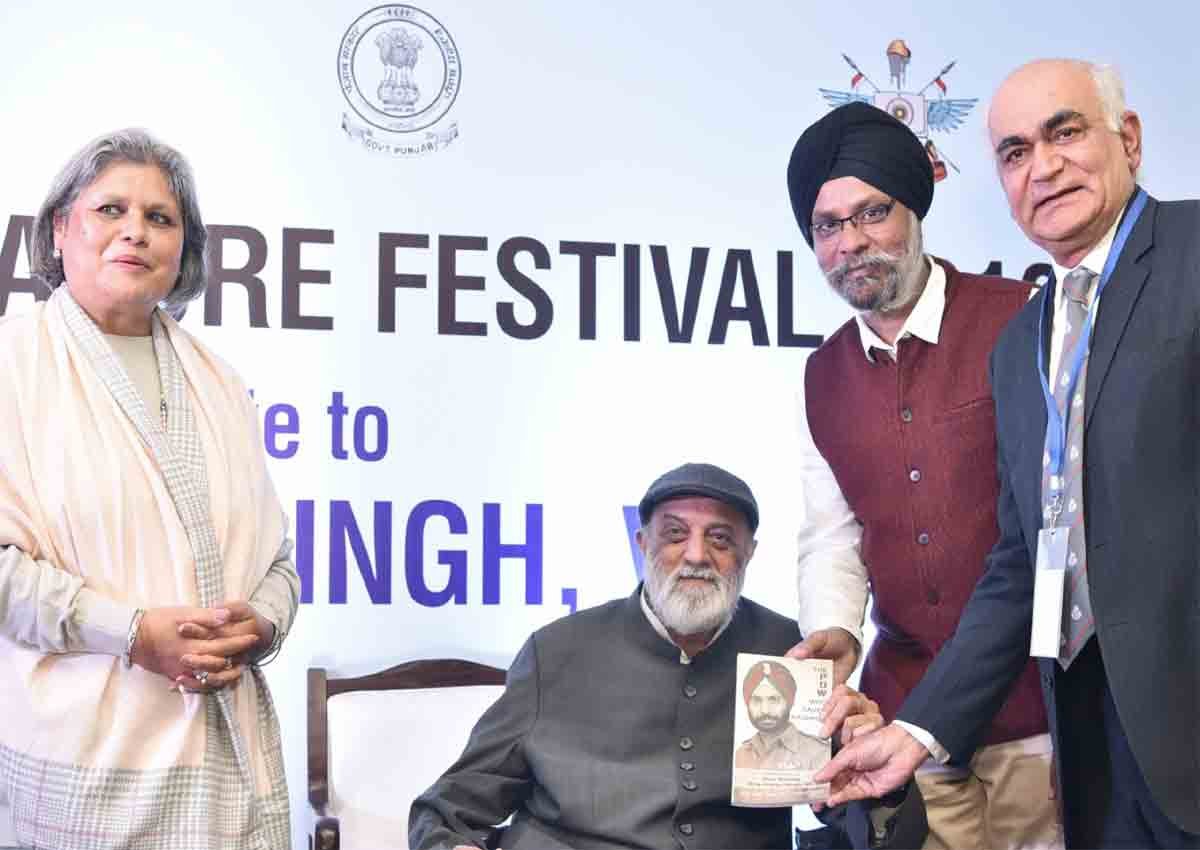 ਮਿਲਟਰੀ ਲਿਟਰੇਚਰ ਫੈਸਟੀਵਲ ਮੌਕੇ ਸ਼ੇਰ ਬੱਚਾ ਬ੍ਰਿਗੇਡੀਅਰ ਪ੍ਰੀਤਮ ਸਿੰਘ ਦੀ ਅਣਸੁਣੀ ਗਾਥਾ ‘ਤੇ ਲਿਖੀ ਕਿਤਾਬ ‘ ਦ ਪੀ.ਓ.ਡਬਲਿਊ. ਹੂ ਸੇਵਡ ਕਸ਼ਮੀਰ’ ਜਾਰੀ
