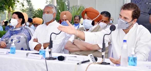 ਮੈਨੂੰ ਆਜ਼ਾਦ ਪ੍ਰੈਸ ਅਤੇ ਆਜ਼ਾਦ ਸੰਸਥਾਵਾਂ ਦੇ ਦਿਓ, ਮੋਦੀ ਸਰਕਾਰ ਬਹੁਤਾ ਚਿਰ ਨਹੀਂ ਟਿਕ ਸਕੇਗੀ-ਰਾਹੁਲ ਗਾਂਧੀ ਦਾ ਐਲਾਨ