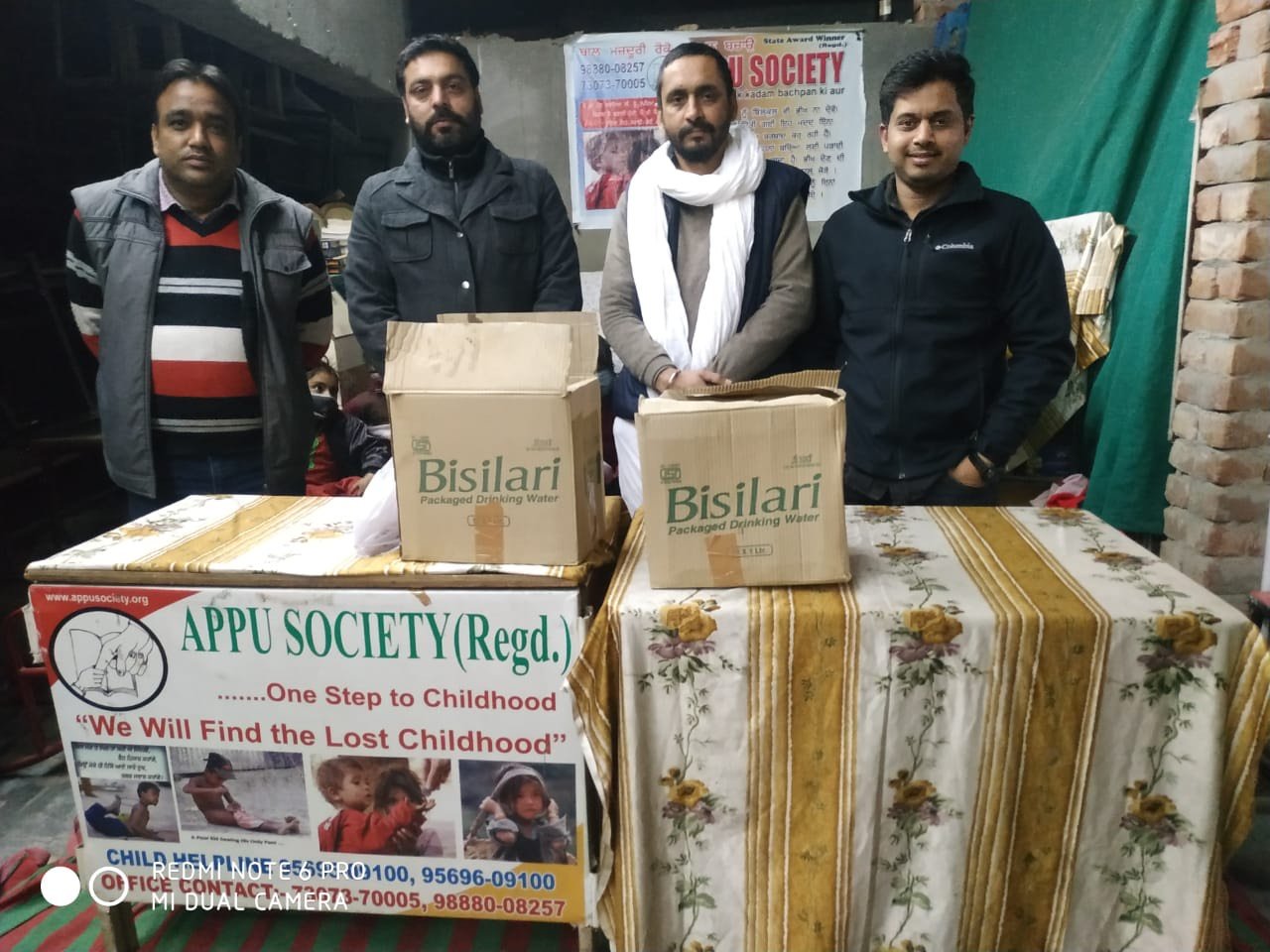 ਸੰਸਥਾ ਨੇ ਲੋੜਵੰਦ ਬੱਚਿਆਂ ਲਈ ਸਮੋਸੋ ਦਾ ਲੰਗਰ ਪ੍ਰਦਾਨ ਕੀਤਾ.