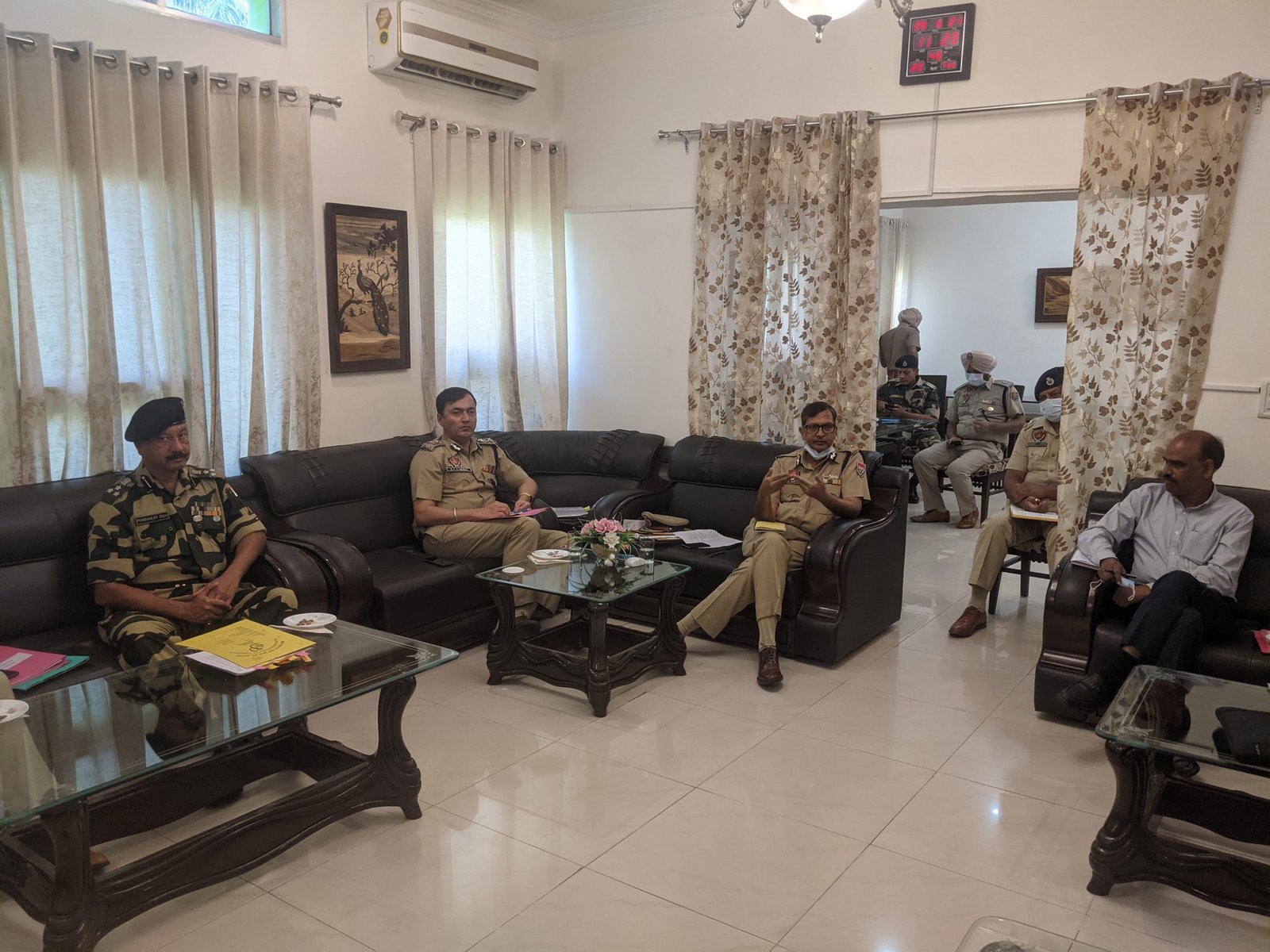 DGP Dinkar Gupta calls for greater synergy between BSF & Punjab Police to counter the increasing threat from drones