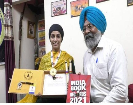 ਇੰਡੀਆ ਬੁੱਕ ‘ਚ ਦਰਜ ਹੋਇਆ ਅਲਗੋਜ਼ੇ ਵਜਾਉਣ ਵਾਲੀ ਇਹ ਸਿੰਘਣੀ ਦਾ ਨਾਂ