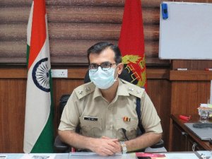 पंचकूला क्राईम ब्रांच ने अवैध नशीला पदार्थ चरस के साथ आरोपी को किया काबू।