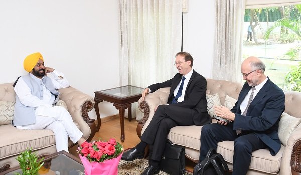 मुख्यमंत्री भगवंत मान द्वारा जर्मन निवेशकों को पंजाब में निवेश के लिए न्योता