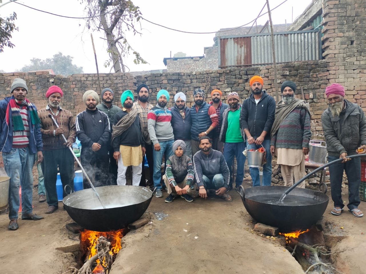 ਛੋਟੇ ਸਾਹਿਬਜਾਦਿਆਂ ਅਤੇ ਮਾਤਾ ਗੁਜਰੀ ਜੀ ਦੀ ਸ਼ਹੀਦੀ ਦਿਹਾੜੇ ਤੇ ਗੁਰੂ ਦਾ ਲੰਗਰ ਪਿੰਡ ਰੀਠਖੇੜੀ ਵਿਖੇ ਲੰਗਰ ਲਗਾਇਆ ਗਿਆ।