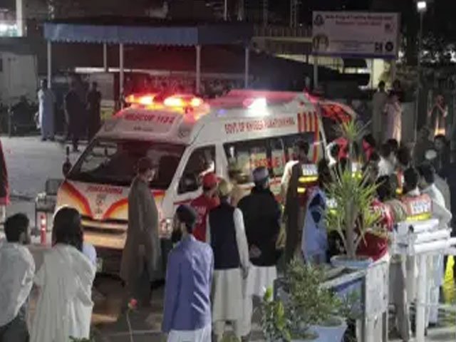 ਭੂਚਾਲ ਕਾਰਨ ਪਾਕਿਸਤਾਨ ਦੇ ਉੱਤਰ-ਪੱਛਮੀ ਖੈਬਰ ਪਖਤੂਨਖਵਾ ‘ਚ 11 ਮੌਤਾਂ, 100 ਤੋਂ ਵੱਧ ਹੋਏ ਜ਼ਖ਼ਮੀ