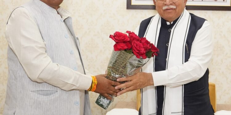 ਕੇਂਦਰੀ ਰਾਜ ਮੰਤਰੀ ਨੇ CM ਮਨੋਹਰ ਲਾਲ ਨਾਲ ਮੁਲਾਕਾਤ ਕੀਤੀ