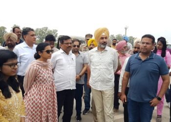 ਮਾਲ ਵਿਭਾਗ ਦੇ ਵਿਸ਼ੇਸ਼ ਮੁੱਖ ਸਕੱਤਰ ਕੇ.ਏ.ਪੀ. ਸਿਨਹਾ ਵੱਲੋਂ ਜ਼ਿਲ੍ਹਾ ਪਟਿਆਲਾ ਦੇ ਹੜ੍ਹ ਪ੍ਰਭਾਵਿਤ ਇਲਾਕਿਆਂ ਦਾ ਦੌਰਾ