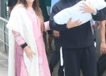 19 ਦਿਨਾਂ ਬਾਅਦ ਦੀਪਿਕਾ ਕੱਕੜ ਨੂੰ ਮਿਲੀ ਹਸਪਤਾਲ ਤੋਂ ਛੁੱਟੀ, ਸਾਹਮਣੇ ਆਈ ਨੰਨ੍ਹੇ ਪੁੱਤਰ ਦੀ ਪਹਿਲੀ ਝਲਕ