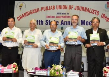 ਮੁੱਖ ਮੰਤਰੀ ਭਗਵੰਤ ਮਾਨ ਦੀ ਅਗਵਾਈ ਵਾਲੀ ਪੰਜਾਬ ਸਰਕਾਰ ਨੇ ਪੱਤਰਕਾਰਾਂ ਨੂੰ ਖੁੱਲ੍ਹ ਕੇ ਕੰਮ ਕਰਨ ਲਈ ਭਰਪੂਰ ਮਾਹੌਲ ਦਿੱਤਾ:  ਡਾਕਟਰ ਬਲਬੀਰ ਸਿੰਘ