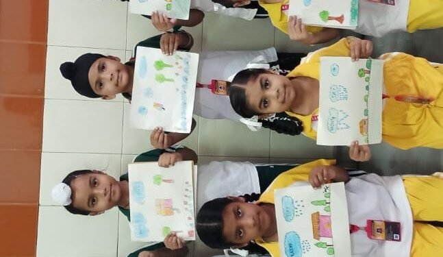 ਡਿਪਸ ਦੇ ਬੱਚਿਆਂ ਨੇ ਮੀਂਹ ਦਾ ਆਨੰਦ ਮਾਣਿਆ, ਦੋਸਤਾਂ ਨਾਲ ਖੂਬ ਮਸਤੀ ਕੀਤੀ