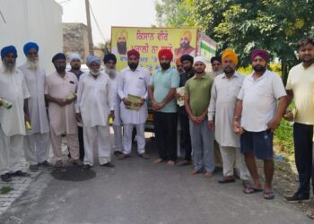 ਕਿਸਾਨਾਂ ਨੂੰ ਮਿੱਟੀ ਦੀ ਪਰਖ ਦੀ ਮਹੱਤਤਾ ਸਬੰਧੀ ਦਿੱਤੀ ਜਾਣਕਾਰੀ