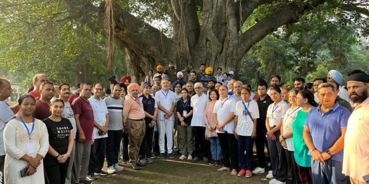 ਸਿਹਤ ਮੰਤਰੀ ਡਾ. ਬਲਬੀਰ ਸਿੰਘ ਦੀ ਅਗਵਾਈ ਹੇਠ ਪਟਿਆਲਵੀਆਂ ਨੇ ਹੈਰੀਟੇਜ ਵਾਕ ਰਾਹੀਂ ਜਾਣੀ ਬਾਰਾਂਦਾਰੀ ਬਾਗ ਦੀ ਇਤਿਹਾਸਕ ਮਹੱਤਤਾ