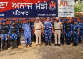 ਰੈਪਿਡ ਐਕਸ਼ਨ ਫੋਰਸ ਤੇ ਪਟਿਆਲਾ ਪੁਲਿਸ ਨੇ ਕੱਢਿਆ ਫਲੈਗ ਮਾਰਚ, ਸ਼ਹਿਰਵਾਸੀਆਂ ਨੂੰ ਦਿੱਤਾ ਸੁਰੱਖਿਆ ਦਾ ਭਰੋਸਾ