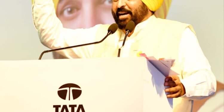 ਮੁੱਖ ਮੰਤਰੀ ਨੇ ਰੱਖਿਆ ਟਾਟਾ ਸਟੀਲ ਦੇ ਦੇਸ਼ ਦੇ ਦੂਜੇ ਸਭ ਤੋਂ ਵੱਡੇ ਪਲਾਂਟ ਦਾ ਨੀਂਹ ਪੱਥਰ