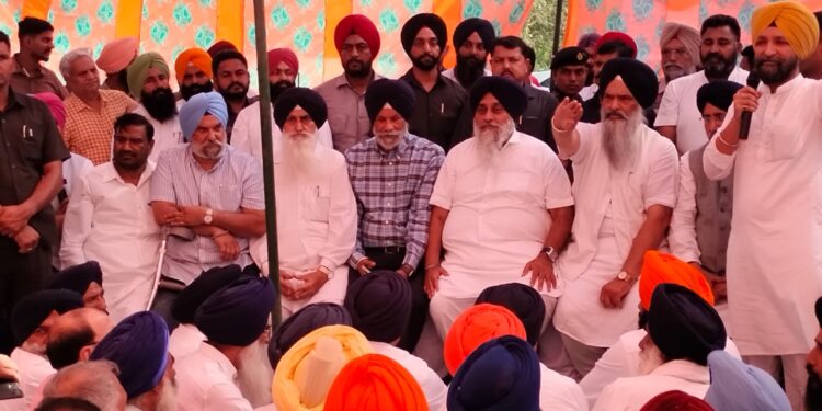 ਐੱਸਵਾਈਐੱਲ ਨਹਿਰ ਮਾਮਲੇ ’ਤੇ ਸ਼੍ਰੋਮਣੀ ਅਕਾਲ ਦਲ ਵੱਲੋਂ ਮੋਰਚਾ ਲਾਉਣ ਦੀ ਤਿਆਰੀ, ਲੀਡਰਸ਼ਿਪ ਪਿੰਡ ਕਪੂਰੀ ਪੁੱਜੀ
