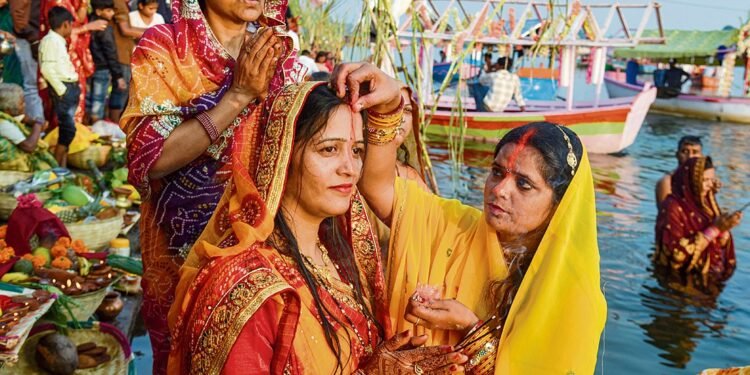 ਦੇਸ਼ ਭਰ ’ਚ ਸ਼ਰਧਾ ਤੇ ਉਤਸ਼ਾਹ ਨਾਲ ਮਨਾਇਆ ਛੱਠ ਪੂਜਾ ਦਾ ਤਿਉਹਾਰ