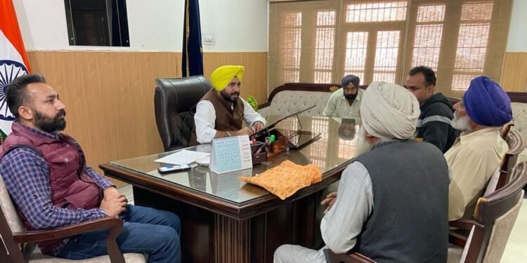 ਮੁੱਖ ਮੰਤਰੀ ਵੱਲੋਂ ਜਾਰੀ 988.50 ਲੱਖ ਦੇ ਫੰਡਾਂ ਨਾਲ ਪਟਿਆਲਾ ਜ਼ਿਲ੍ਹੇ ‘ਚ 30 ਪਿੰਡਾਂ ਲਈ ਪੰਚਾਇਤ ਭਵਨ ਤੇ ਲਾਇਬਰੇਰੀਆਂ ਬਣਾਉਣ ਦਾ ਕੰਮ ਤੇਜੀ ਨਾਲ ਜਾਰੀ-ਚੇਅਰਮੈਨ ਜੱਸੀ ਸੋਹੀਆਂਵਾਲਾ