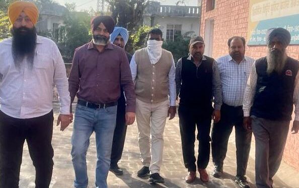 ਵਿਜੀਲੈਂਸ ਬਿਊਰੋ ਵੱਲੋਂ ਐਸ.ਬੀ.ਐਸ. ਨਗਰ ਦੀਆਂ ਅਨਾਜ ਮੰਡੀਆਂ ‘ਚ ਲੇਬਰ ਤੇ ਟਰਾਂਸਪੋਰਟੇਸ਼ਨ ਟੈਂਡਰ ਘੁਟਾਲੇ ਨਾਲ ਸਬੰਧਤ ਇੱਕ ਹੋਰ ਦੋਸ਼ੀ ਕਾਬੂ 