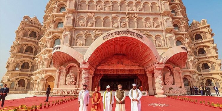 ਦੇਸ਼ ਨੇ ਗੁਲਾਮ ਮਾਨਸਿਕਤਾ ਤੋਂ ਆਜ਼ਾਦੀ ਦਾ ਐਲਾਨ ਕੀਤਾ: ਮੋਦੀ