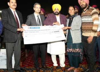 ਮੁੱਖ ਮੰਤਰੀ ਵੱਲੋਂ ਪੰਜਾਬ ਪੁਲਿਸ ਅਤੇ ਪੀ.ਐਫ.ਟੀ.ਏ.ਏ. ਦੁਆਰਾ ਕਰਵਾਏ ਗਏ ਆਪਣੀ ਕਿਸਮ ਦੇ ਪਹਿਲੇ ਸੱਭਿਆਚਾਰਕ ਸਮਾਗਮ ਗੁਲਦਸਤਾ-2023 ਦਾ ਉਦਘਾਟਨ
