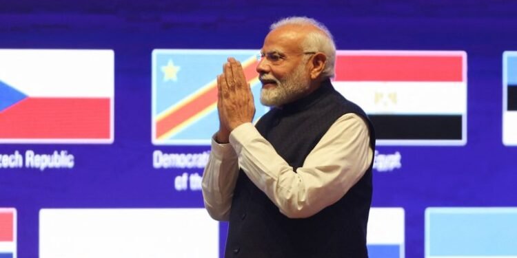 ਪੀਐਮ ਮੋਦੀ ਦਾ ਟੀਚਾ ਵਾਈਬ੍ਰੈਂਟ ਗੁਜਰਾਤ ਇੰਟਰਨੈਸ਼ਨਲ ਸੰਮੇਲਨ ਰਾਹੀਂ ਅਗਲੇ ੨੫ ਸਾਲਾਂ ਵਿੱਚ ਭਾਰਤ ਨੂੰ ਇੱਕ ਵਿਕਸਤ ਦੇਸ਼ ਬਣਾਉਣਾ ਹੈ।