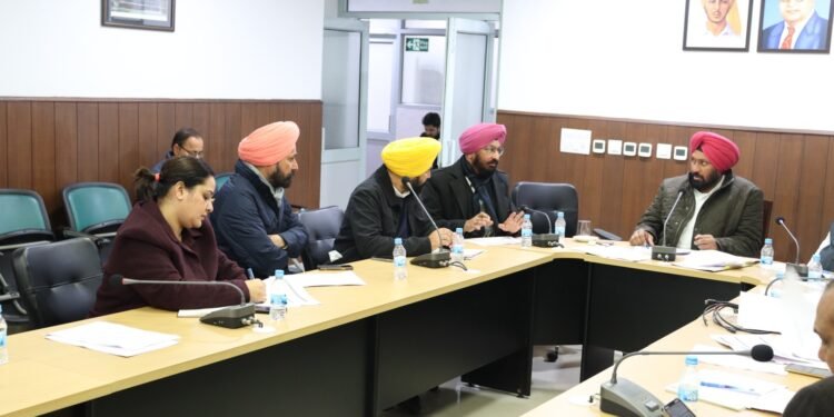 ਮੁੱਖ ਮੰਤਰੀ ਭਗਵੰਤ ਸਿੰਘ ਮਾਨ ਦੀ ਅਗਵਾਈ ਵਾਲੀ ਪੰਜਾਬ ਸਰਕਾਰ ਲੋਕਾਂ ਨੂੰ ਬੁਨਿਆਦੀ ਸਹੂਲਤਾਂ, ਸਾਫ਼-ਸੁਥਰਾ ਵਾਤਾਵਰਣ ਅਤੇ ਨਾਗਰਿਕ ਸੇਵਾਵਾਂ ਮੁਹੱਈਆ ਕਰਵਾਉਣ ਲਈ ਵਚਨਬੱਧ: ਬਲਕਾਰ ਸਿੰਘ