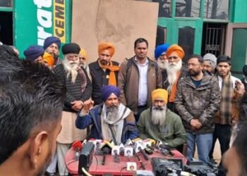 ਕਿਸਾਨਾਂ ਦੇ ਵਿਰੋਧ 2.0 ‘ਤੇ ਲਾਈਵ ਅੱਪਡੇਟ: ਪ੍ਰਦਰਸ਼ਨਕਾਰੀਆਂ ਨੇ ਸ਼ੰਭੂ ਅਤੇ ਖਨੌਰੀ ਰਾਹੀਂ ‘ਦਿੱਲੀ ਚਲੋ’ ਮਾਰਚ ਸ਼ੁਰੂ ਕੀਤਾ, ਜਦੋਂ ਕਿ ਦਿੱਲੀ ਨੇ ਸੁਰੱਖਿਆ ਉਪਾਅ ਸਖ਼ਤ ਕੀਤੇ ਹਨ, ਜਿਸ ਨਾਲ ਮਹੱਤਵਪੂਰਨ ਆਵਾਜਾਈ ਜਾਮ ਹੋ ਗਈ ਹੈ।