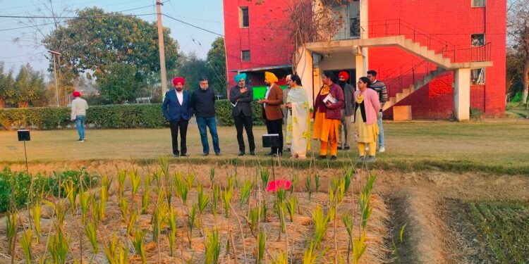 ਕ੍ਰਿਸ਼ੀ ਵਿਗਿਆਨ ਕੇਂਦਰ ਵਿਖੇ ਹੋਈ ਵਿਗਿਆਨਕ ਸਲਾਹਕਾਰ ਕਮੇਟੀ ਦੀ ਮੀਟਿੰਗ