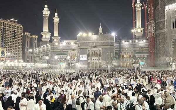 ਇਜ਼ਰਾਈਲ-ਹਮਾਸ ਯੁੱਧ ਦਾ ਪਿਛੋਕੜ ਹੱਜ ਦੀ ਸ਼ੁਰੂਆਤ ਲਈ ਮੰਚ ਤਿਆਰ ਕਰਦਾ ਹੈ।