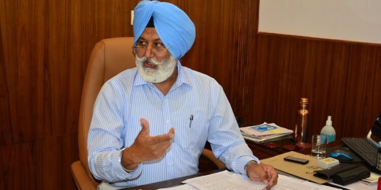 ਪੰਜਾਬ ਲੋਕ ਸੇਵਾ ਕਮਿਸ਼ਨ ਸਾਰੀ ਭਰਤੀ ਪ੍ਰਕ੍ਰਿਆ ਪੂਰੀ ਨਿਰਪੱਖਤਾ, ਇਮਾਨਦਾਰੀ ਤੇ ਪਾਰਦਰਸ਼ੀ ਢੰਗ ਨਾਲ ਕਰਵਾਉਣ ਲਈ ਵਚਨਬੱਧ-ਜਤਿੰਦਰ ਸਿੰਘ ਔਲਖ