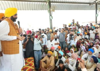 ਮੁੱਖ ਮੰਤਰੀ ਵੱਲੋਂ ਪਿੰਡ ਵਾਸੀਆਂ ਨੂੰ ਵਿਕਾਸ ਲਈ ਪੰਚਾਇਤਾਂ ਦੀ ਚੋਣ ਸਰਬਸੰਮਤੀ ਨਾਲ ਕਰਨ ਦੀ ਅਪੀਲ