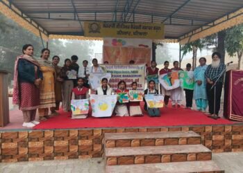 ਕ੍ਰਿਸ਼ੀ ਵਿਗਿਆਨ ਕੇਂਦਰ ਵੱਲੋਂ ਕਿਸਾਨ ਨੂੰ ਖਾਦਾਂ ਦੀ ਲੋੜ ਅਨੁਸਾਰ ਵਰਤੋਂ ਦੀ ਸਲਾਹ