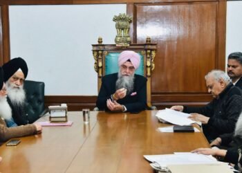 ਮਹਾਨ ਕੋਸ਼ ਵਿਚਲੀਆਂ ਤਰੁਟੀਆਂ ਬਾਰੇ ਵੱਖ-ਵੱਖ ਸਿੱਖ ਜਥੇਬੰਦੀਆਂ ਦੇ ਨੁਮਾਇੰਦਿਆਂ ਨਾਲ ਵਿਚਾਰ ਚਰਚਾ