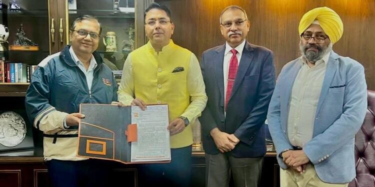 ਪੰਜਾਬ ਸਰਕਾਰ ਵੱਲੋਂ 4 ਮਹੀਨਿਆਂ ਵਿੱਚ ਲਗਾਏ ਜਾਣਗੇ 2356 ਖੇਤੀ ਸੋਲਰ ਪੰਪ