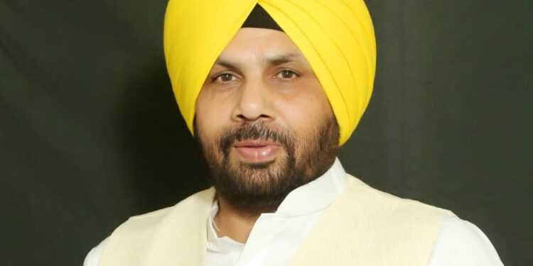 ਪੰਜਾਬ ਵਿੱਚ 2000 ਕਰੋੜ ਰੁਪਏ ਦੇ 250 ਇਮਾਰਤੀ ਪ੍ਰੋਜੈਕਟ ਪ੍ਰਗਤੀ ਹੇਠ: ਹਰਭਜਨ ਸਿੰਘ ਈਟੀਓ
