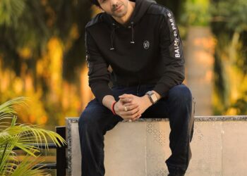 ਧਰਤੀ ਦਿਵਸ ‘ਤੇ, ਪ੍ਰਸਿੱਧ ਸ਼ਖਸੀਅਤਾਂ ਗ੍ਰਹਿ ਦੀ ਰੱਖਿਆ ਲਈ ਟਿਕਾਊ ਤਰੀਕਿਆਂ ਦੀ ਵਕਾਲਤ ਕਰਦੀਆਂ ਹਨ।