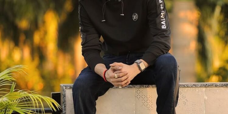 ਧਰਤੀ ਦਿਵਸ ‘ਤੇ, ਪ੍ਰਸਿੱਧ ਸ਼ਖਸੀਅਤਾਂ ਗ੍ਰਹਿ ਦੀ ਰੱਖਿਆ ਲਈ ਟਿਕਾਊ ਤਰੀਕਿਆਂ ਦੀ ਵਕਾਲਤ ਕਰਦੀਆਂ ਹਨ।