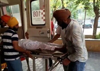 ਅੰਮ੍ਰਿਤਸਰ ਦੇ ਮਜੀਠਾ ਖੇਤਰ ਵਿੱਚ ਨਕਲੀ ਸ਼ਰਾਬ ਪੀਣ ਤੋਂ ਬਾਅਦ 12 ਵਿਅਕਤੀਆਂ ਦੀ ਦੁਖਦਾਈ ਮੌਤ