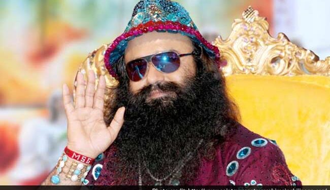 ਗੁਰਮੀਤ ਰਾਮ ਰਹੀਮ ਅੱਜ ਸੁਨਾਰੀਆ ਜੇਲ੍ਹ ਵਾਪਸ ਆਵੇਗਾ, ਉਸਨੂੰ 9 ਅਪ੍ਰੈਲ ਨੂੰ 21 ਦਿਨਾਂ ਦੀ ਛੁੱਟੀ ਦਿੱਤੀ ਗਈ ਸੀ।