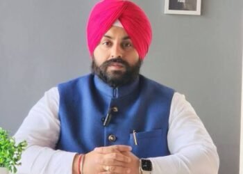 ਕਲਾਸਰੂਮ ਤੋਂ ਬੋਰਡਰੂਮ: ਪੰਜਾਬ ਸਕੂਲ ਸਿੱਖਿਆ ਬੋਰਡ 12ਵੀਂ ਜਮਾਤ ਲਈ ਉੱਦਮਤਾ ਪਾਠਕ੍ਰਮ ਸ਼ੁਰੂ ਕਰਨ ਲਈ ਪੂਰੀ ਤਰ੍ਹਾਂ ਤਿਆਰ