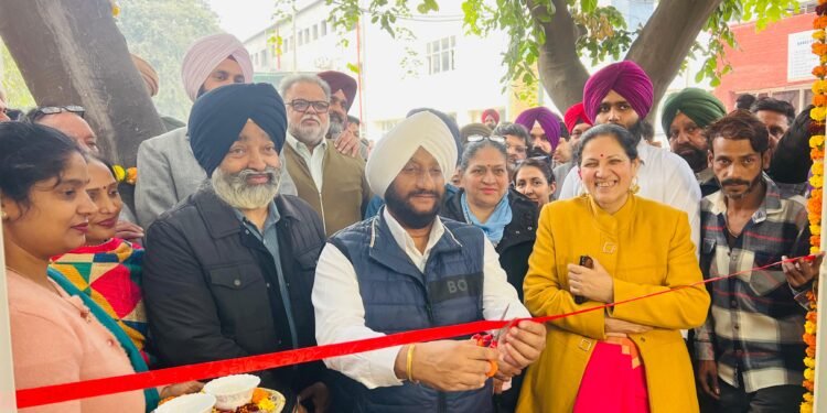 ਪ੍ਰਾਈਵੇਟ ਹਸਪਤਾਲਾਂ ਦੇ ਮੁਕਾਬਲੇ ਹੁਣ ਜ਼ਿਆਦਾਤਰ ਮਰੀਜ਼ ਕਰਵਾ ਰਹੇ ਹਨ ਆਪਣਾ ਇਲਾਜ ਸਰਕਾਰੀ ਹਸਪਤਾਲਾਂ ‘ਚ:  ਕੁਲਵੰਤ ਸਿੰਘ